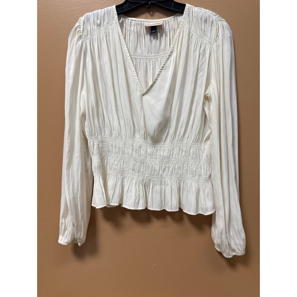 Universal Thread Cream V-Neck Smocked Peplum Blouse Long Sleeve Pleated Top M